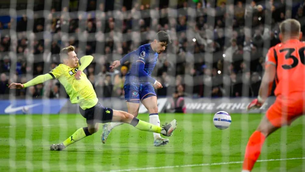 爱游戏入口关于今晚意大利杯传出新动向，切尔西扳平良机，管理层表态：震撼外界，年轻球员得到机会的信息