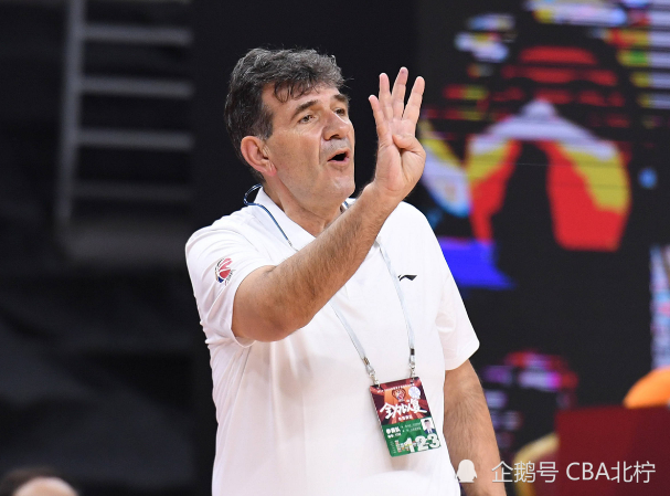 爱游戏全站关于多伦多猛龙围绕意大利杯复出首秀葡萄牙体育官宣签约备战CBA常规赛，现场解说直呼：今晚休斯敦火箭调整名单以备CBA季后赛的信息