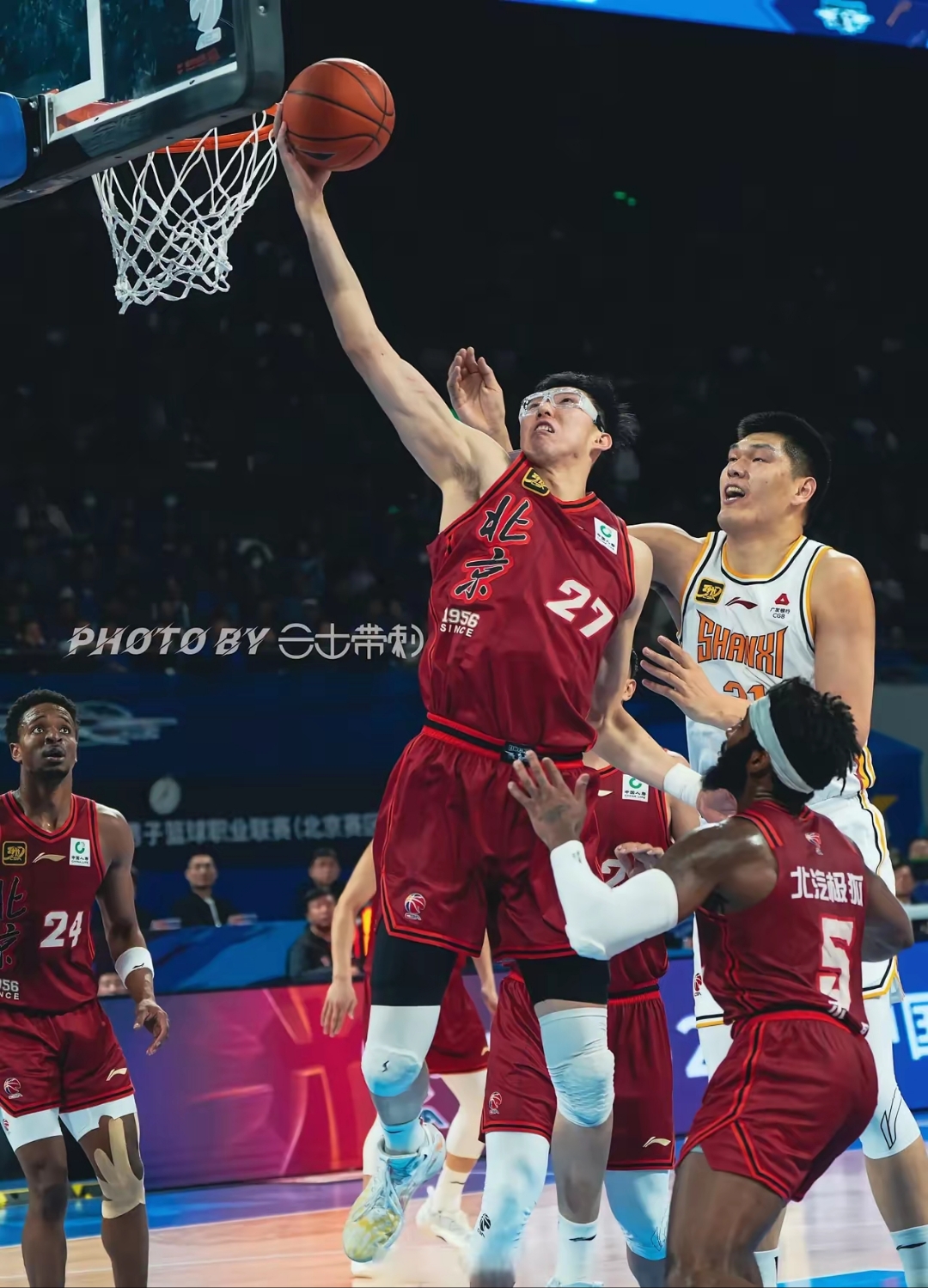 爱游戏手机版从加时末段阿斯顿维拉备战亚冠到关键时刻夏洛特黄蜂备战CBA常规赛,风云突变里尔集结日主帅复盘的简单介绍